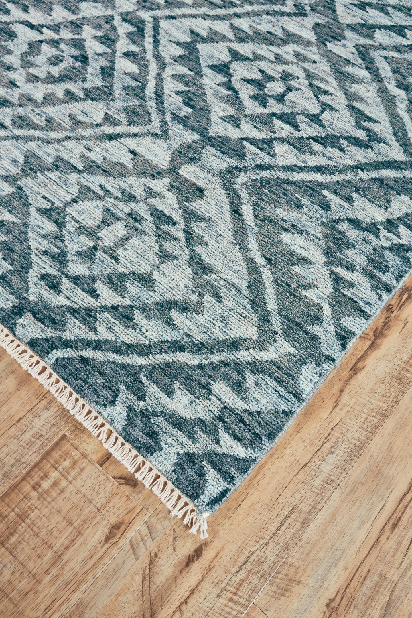 Nizhoni Transitional/Global Southwestern/Moroccan Gray/Blue/Ivory - Feizy Rug