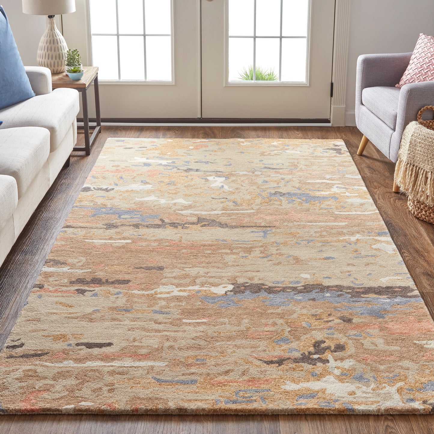 Everley Modern/Casual Tan/Blue Accent Rug