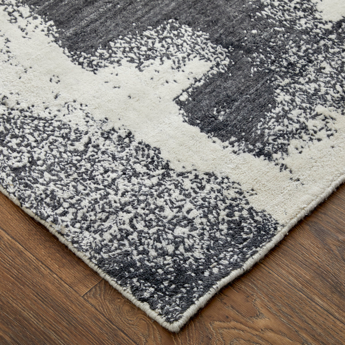 Coda Modern/Industrial/Global Abstract/Watercolor Black/White 8930 - Feizy Rug