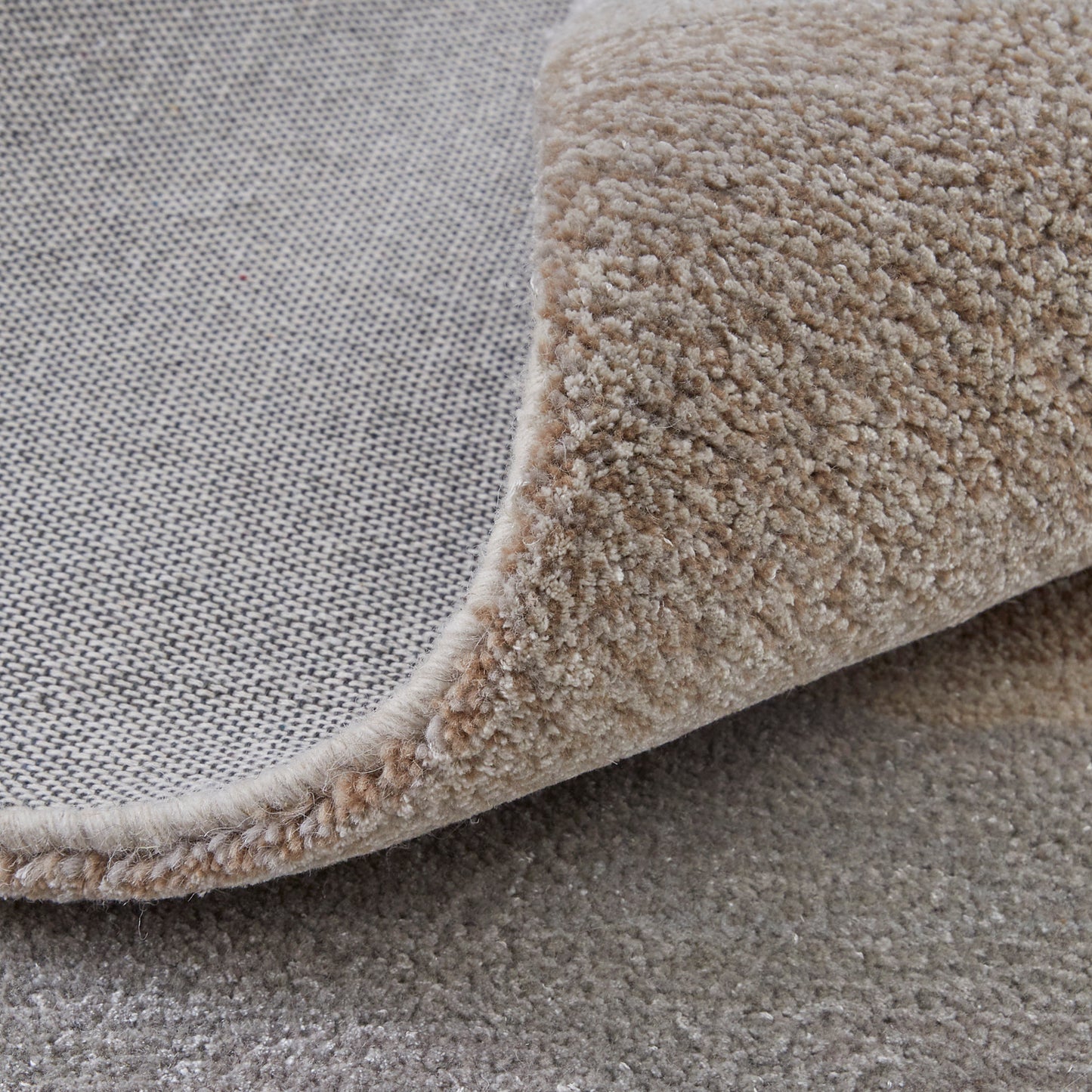 Anya Transitional/Industrial/Casual Abstract/Watercolor Ivory/Gray - Feizy Rug