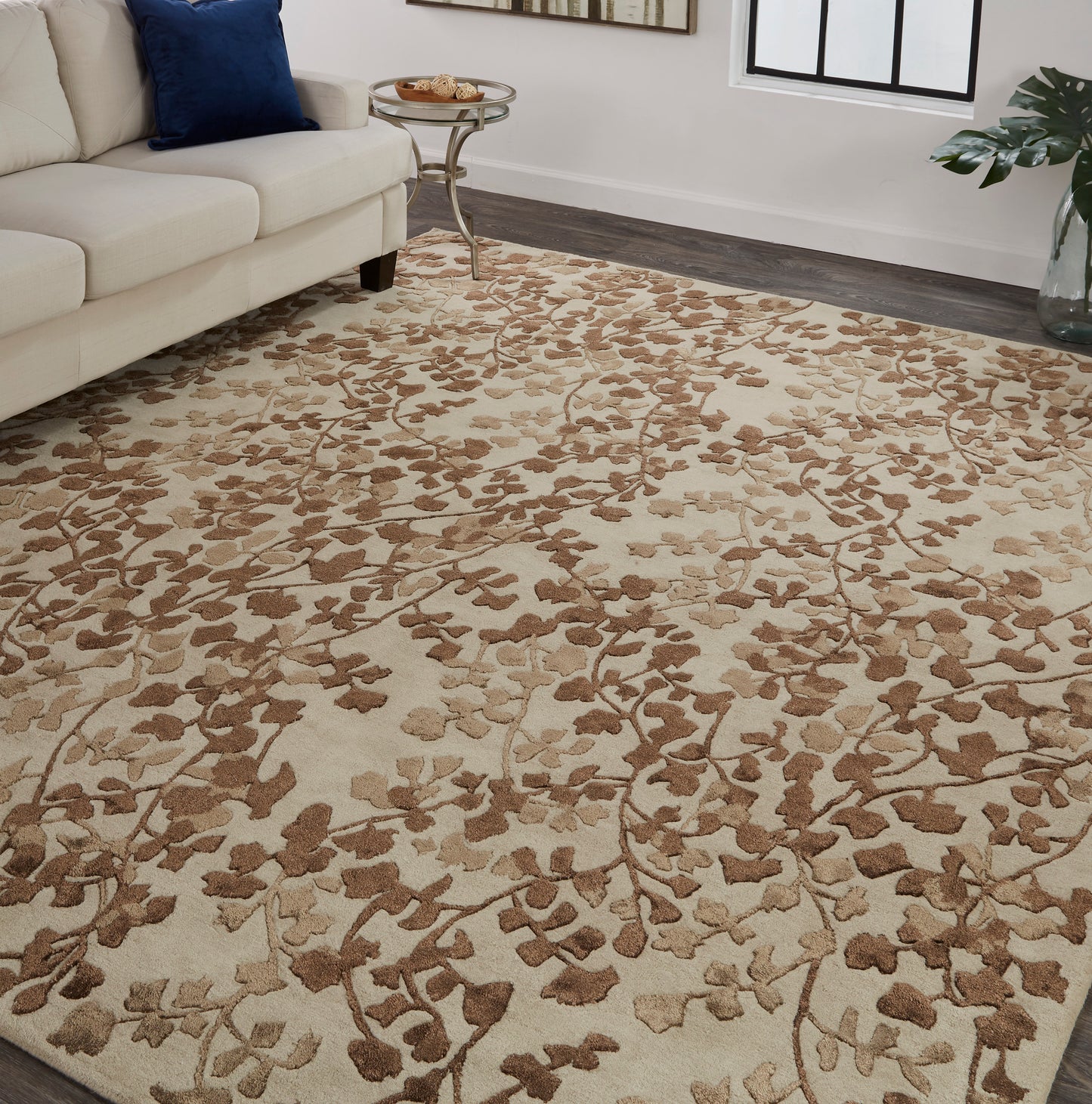 Bella Transitional/Casual Floral & Botanical Ivory/Taupe/Brown - Feizy Rug