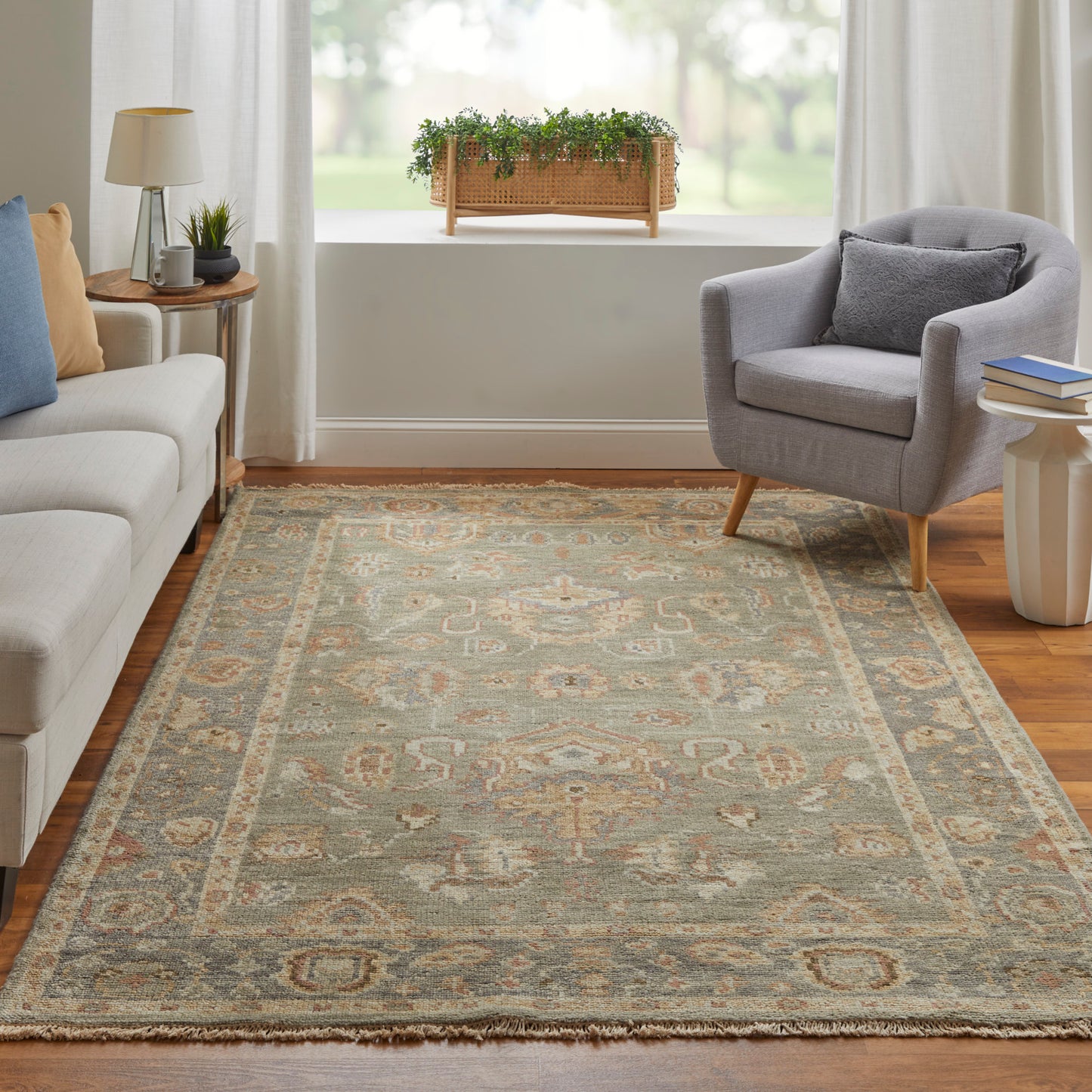 Carrington Traditional/Vintage/Classic Oriental/Bordered Gray/Gold/Pink - Feizy Rug
