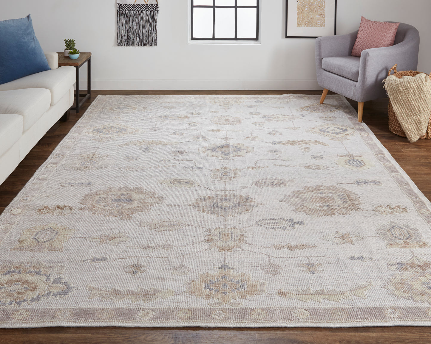 Wendover Transitional/Vintage/Bohemian & Eclectic Ivory/Orange Accent Rug