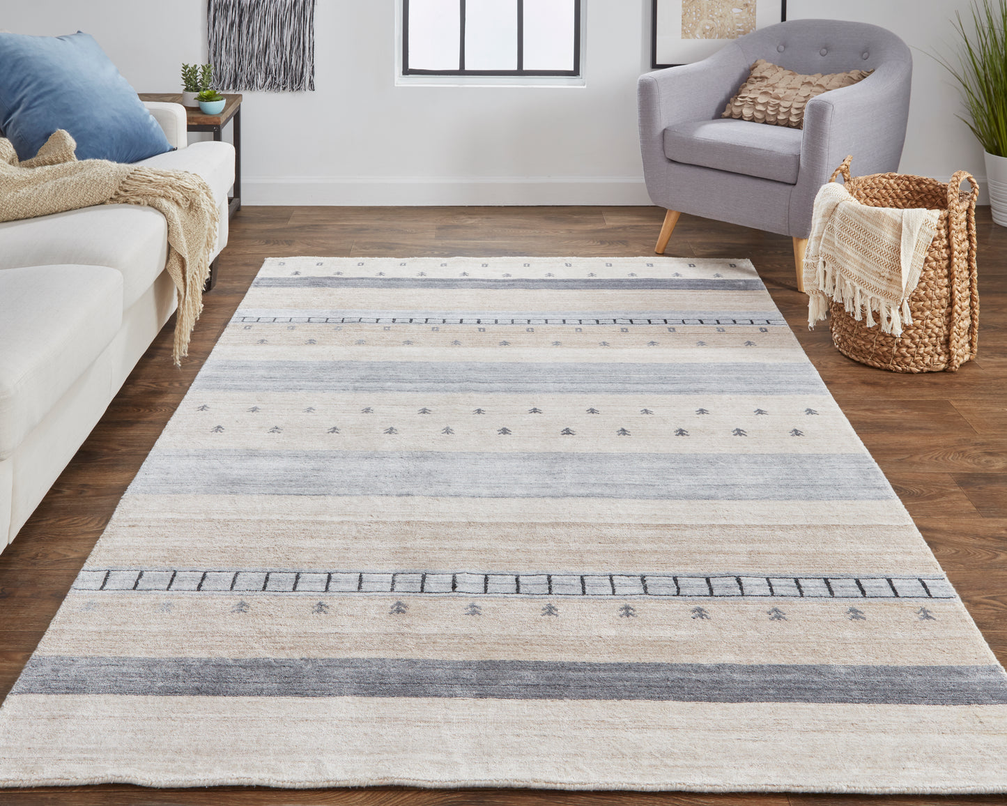 Legacy Transitional/Cabin & Lodge/Casual Stripes/Distressed/Southwestern Ivory/Tan/Gray - Feizy Rug