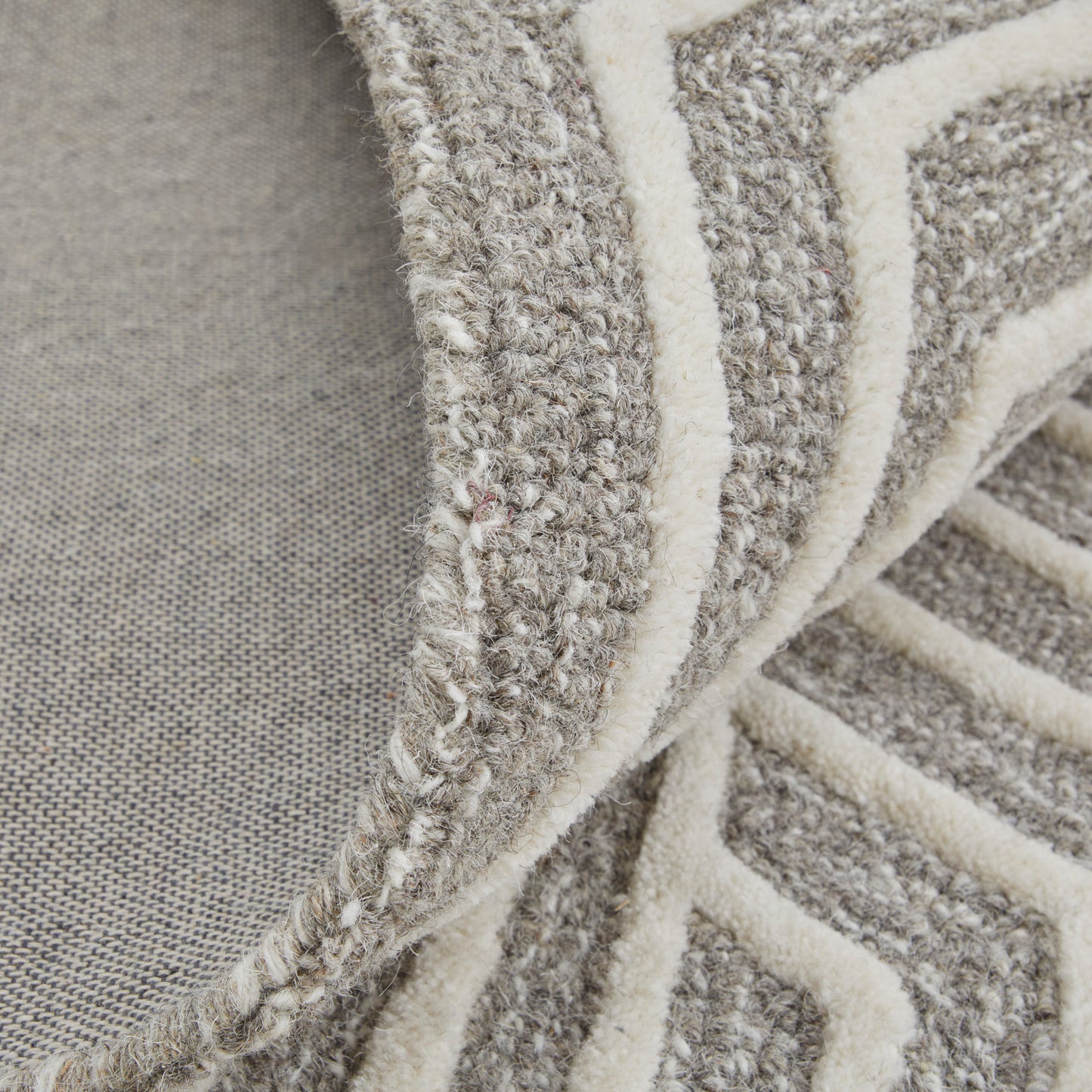 Lytton Modern/Casual/Scandinavian Gray/Ivory Area Rug