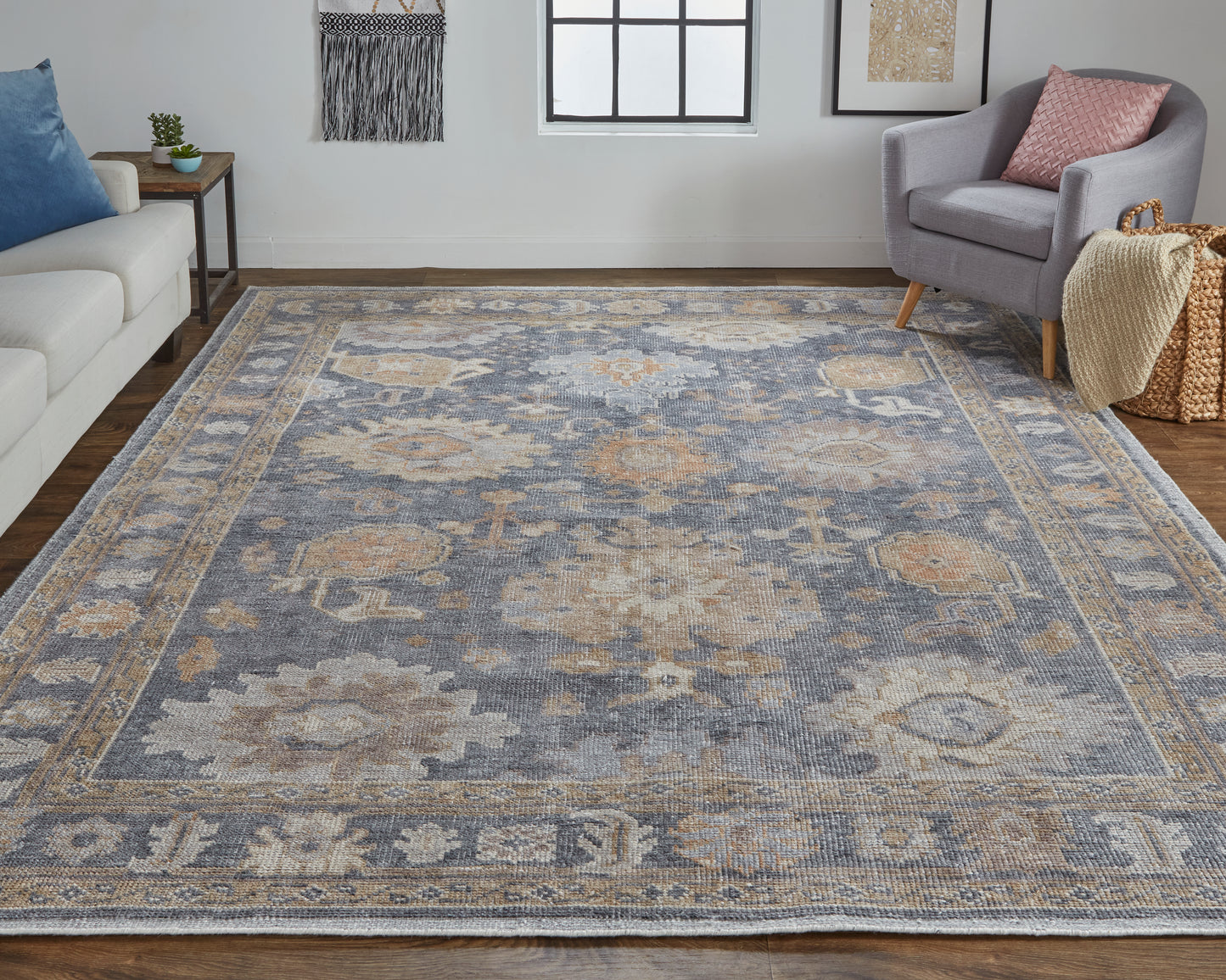 Wendover Transitional/Vintage/Bohemian & Eclectic Gray/Blue/Tan Accent Rug