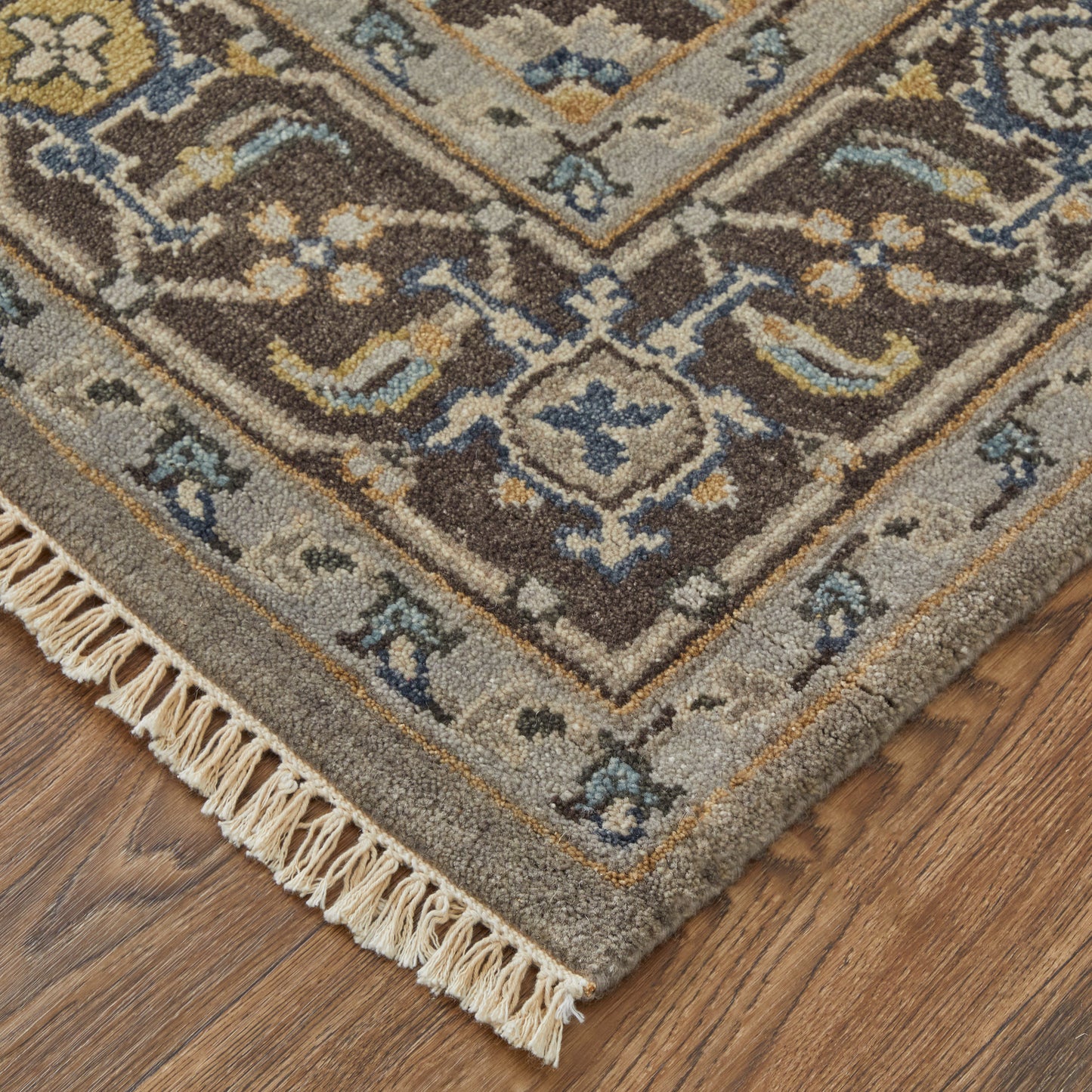 Ustad Traditional/Classic/Vintage Persian/Oriental Gray/Taupe/Blue - Feizy Rug