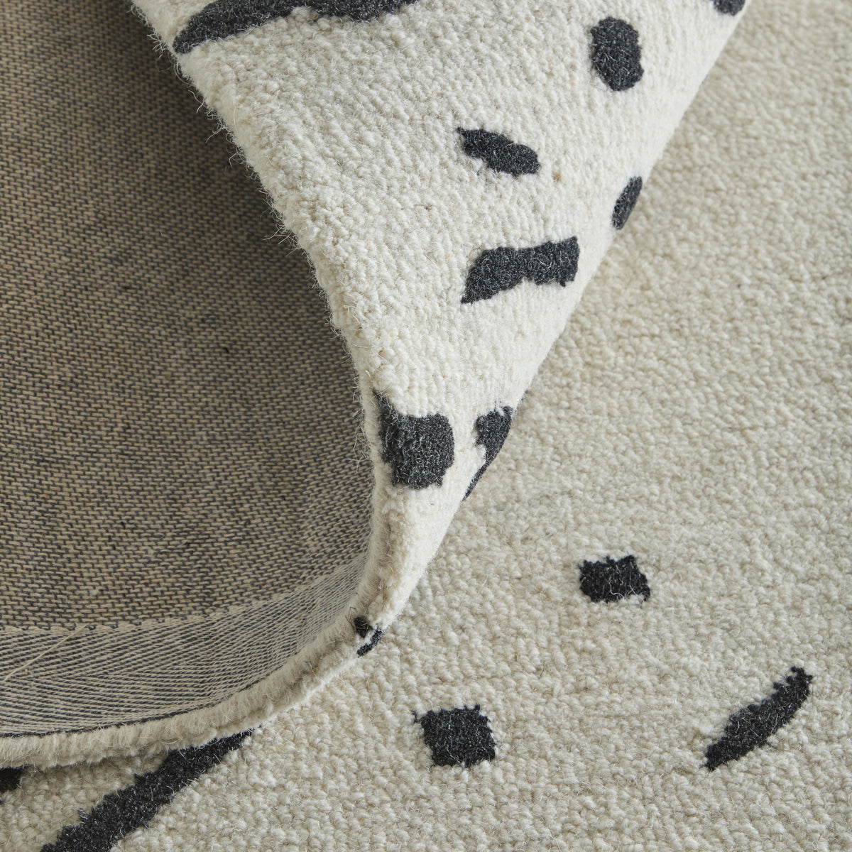 Winston Modern Abstract Ivory/Black - Feizy Rug