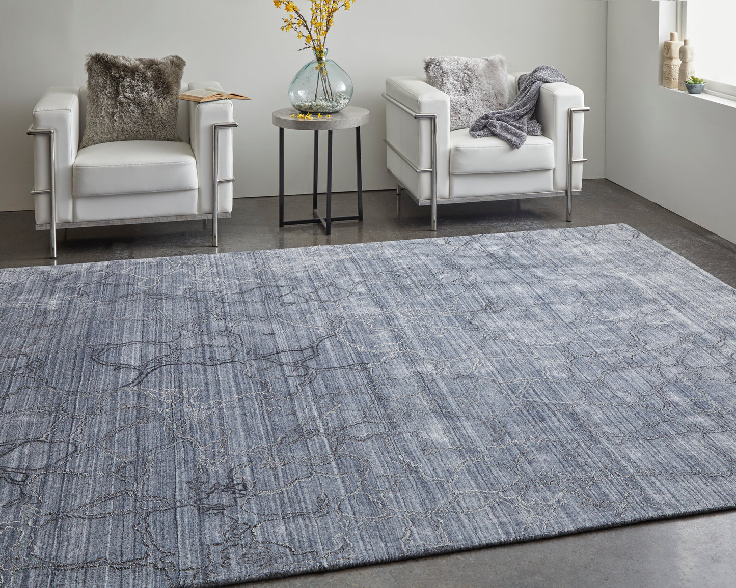 Whitton Modern/Industrial/Casual Gray/Blue Accent Rug