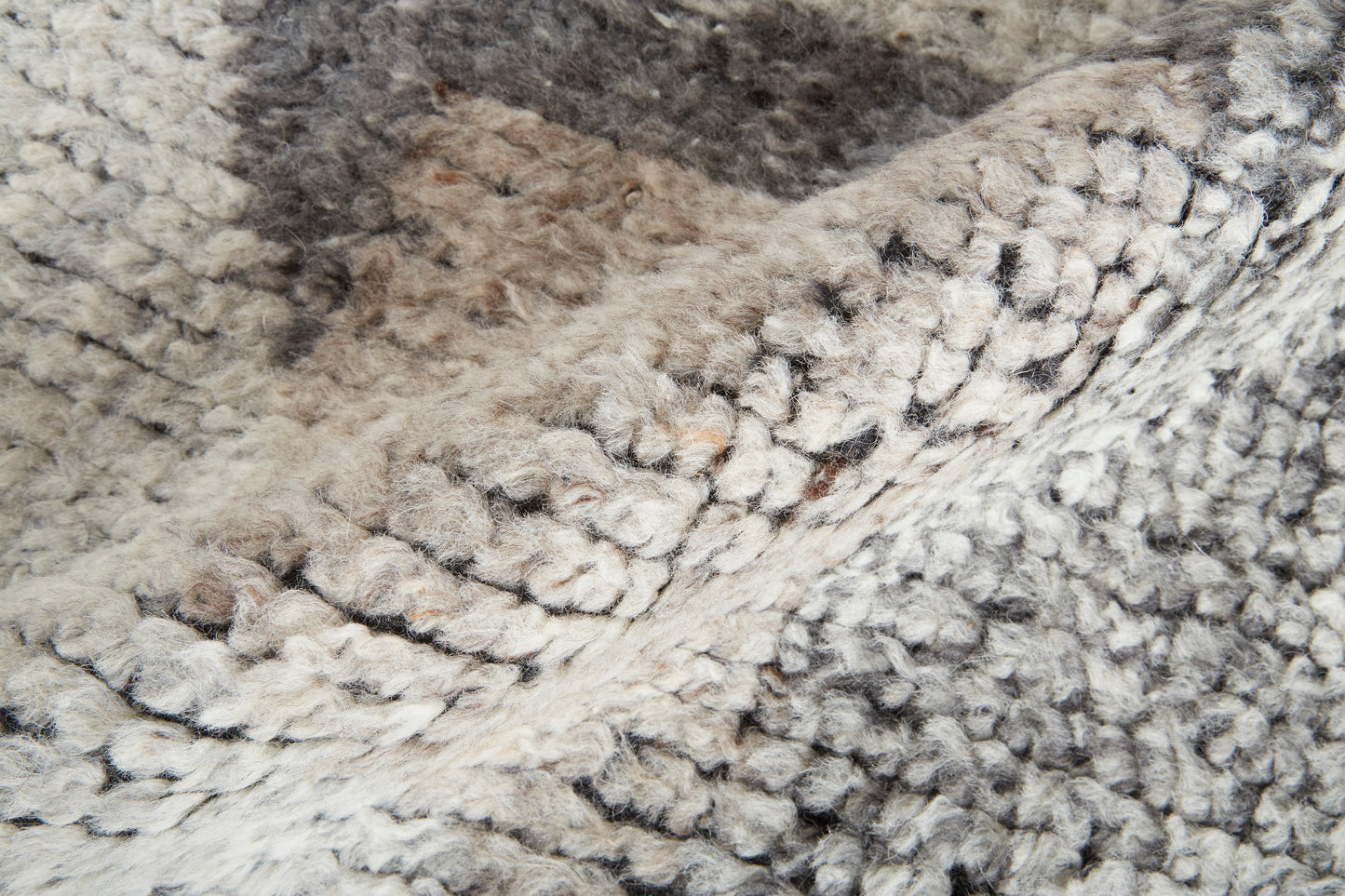Alford Modern/Bohemian & Eclectic/Rustic Geometric/Gradient & Ombre Ivory/Gray/Taupe - Feizy Rug