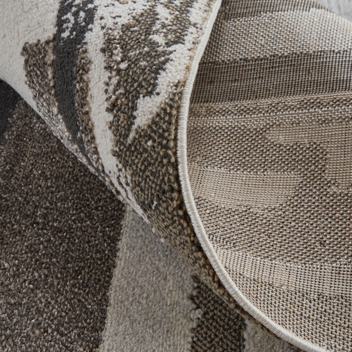 Vancouver Modern/Industrial Brown/Ivory Area Rug