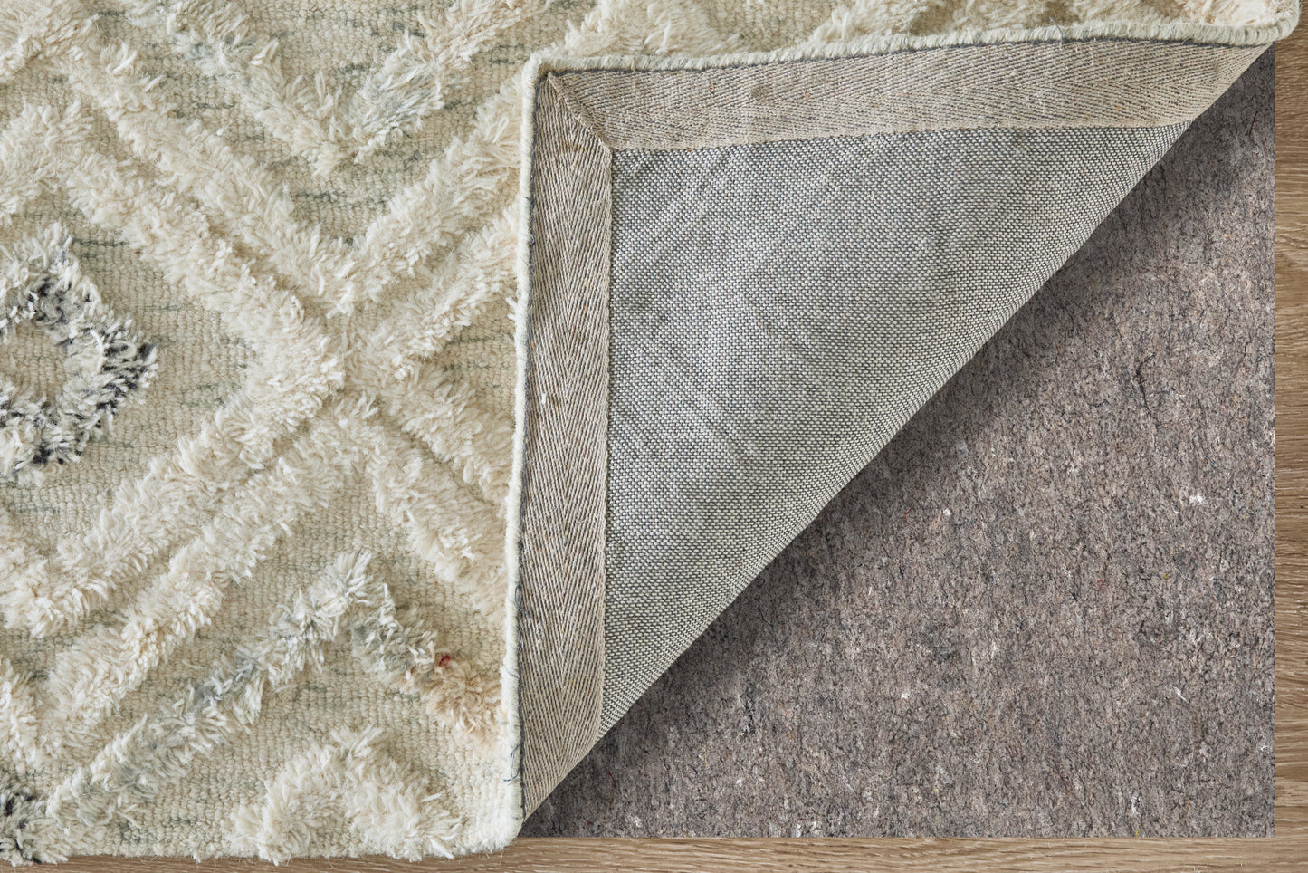 Anica Transitional/Bohemian & Eclectic/Moroccan Moroccan/Geometric/Distressed Ivory/Gray/Black - Feizy Rug