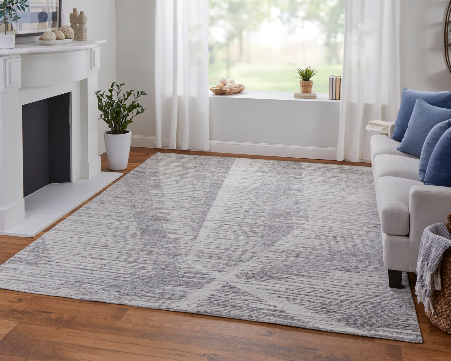 Brighton Modern/Casual/Global Ivory/Taupe/Silver Area Rug