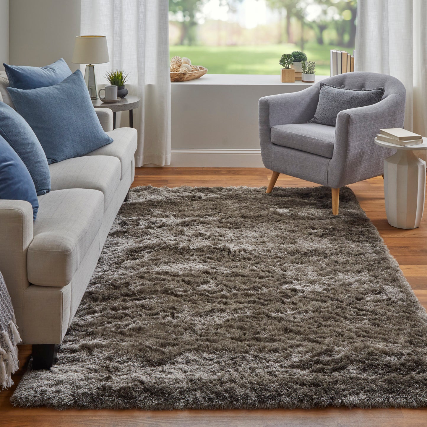 Indochine Modern/Luxury & Glam/Casual Gray/Black Accent Rug