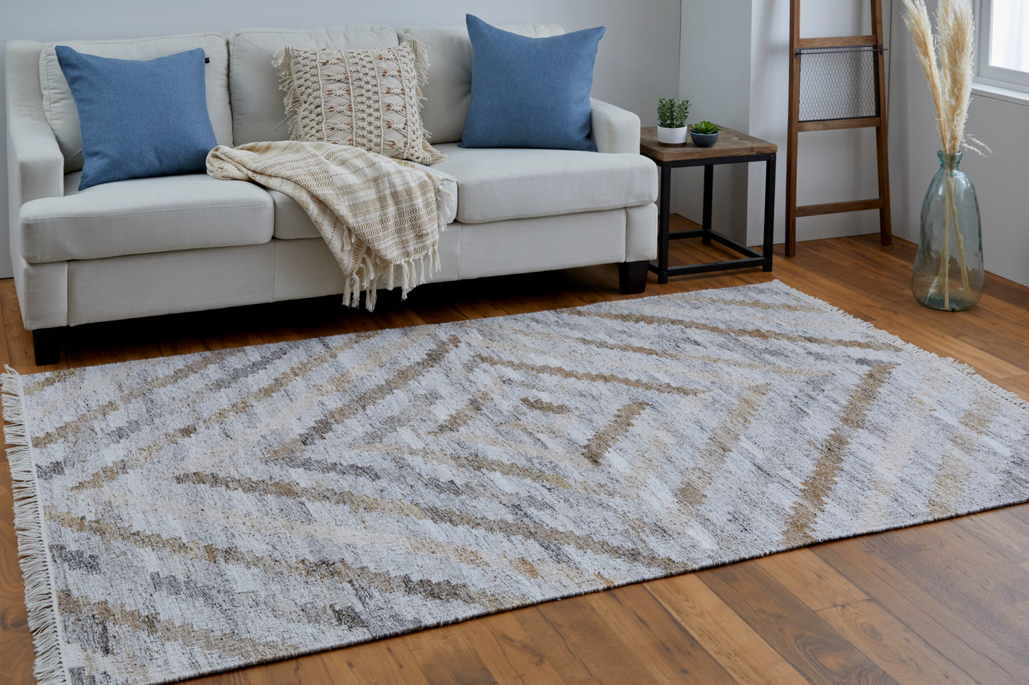 Beckett Transitional/Farmhouse/Bohemian & Eclectic Geometric/Diamond Ivory/Gray/Tan - Feizy Rug
