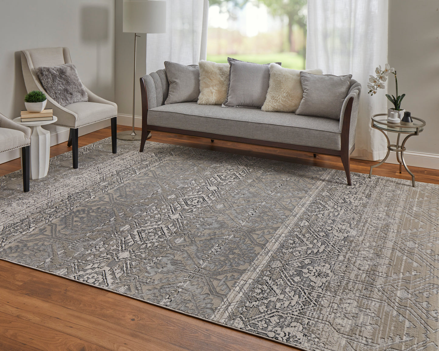 Macklaine Transitional/Bohemian & Eclectic/Global Distressed/Diamond/Medallion Ivory/Silver/Black - Feizy Rug