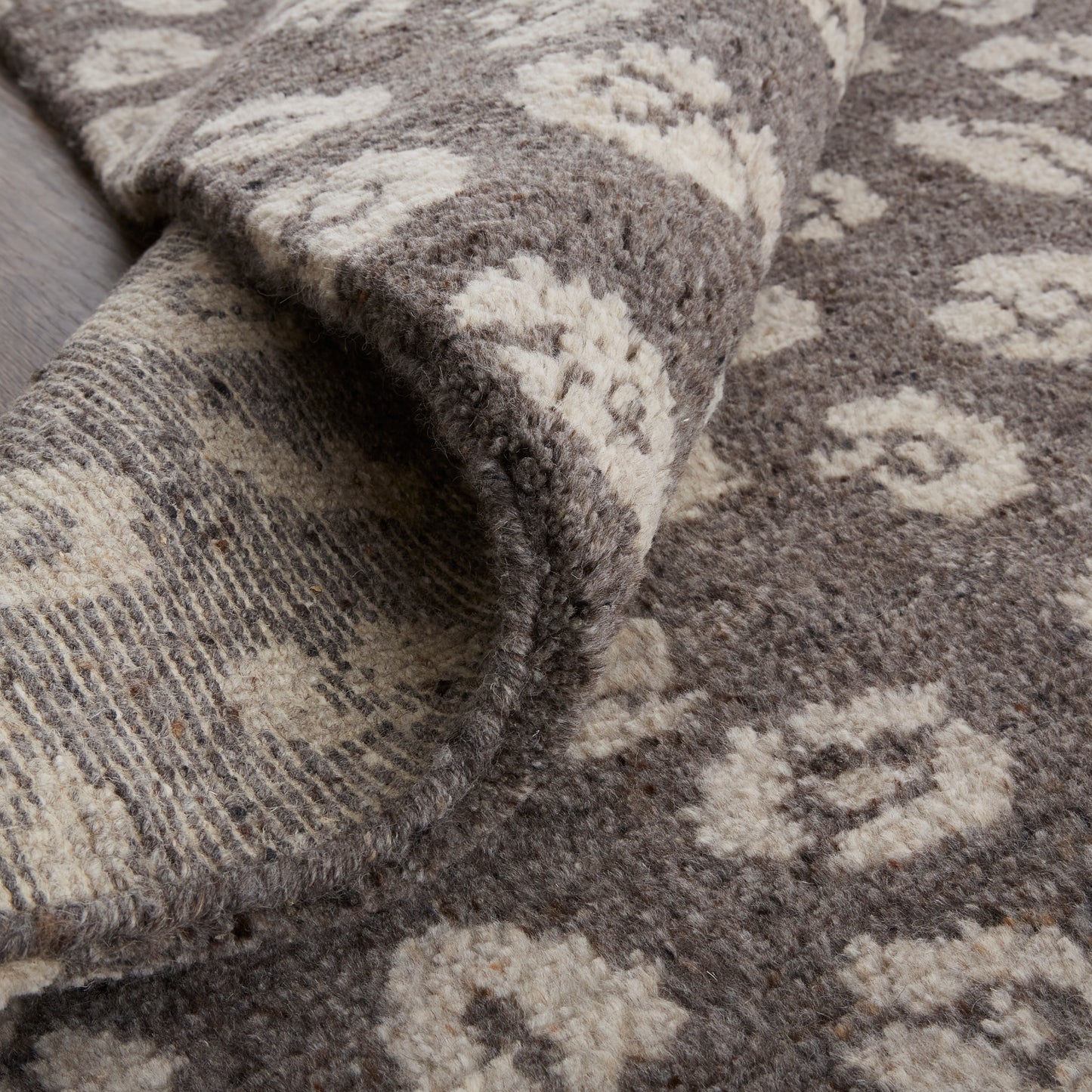 Seneca Transitional/Farmhouse/Casual Animal Print/Distressed Brown/Tan - Feizy Rug