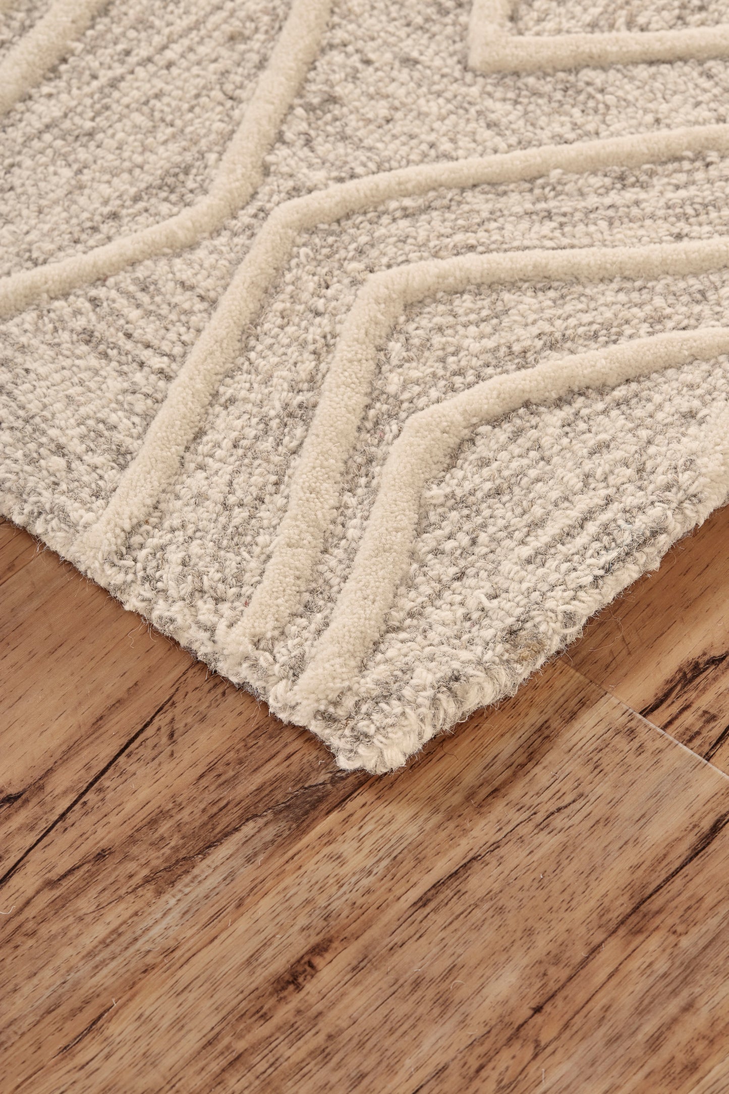 Enzo Transitional/Bohemian & Eclectic Diamond Tan/Ivory - Feizy Rug