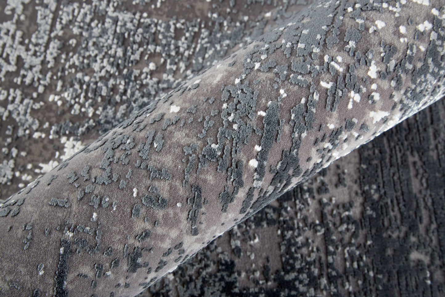 Cadiz Modern/Casual Gray/Black/Silver Area Rug