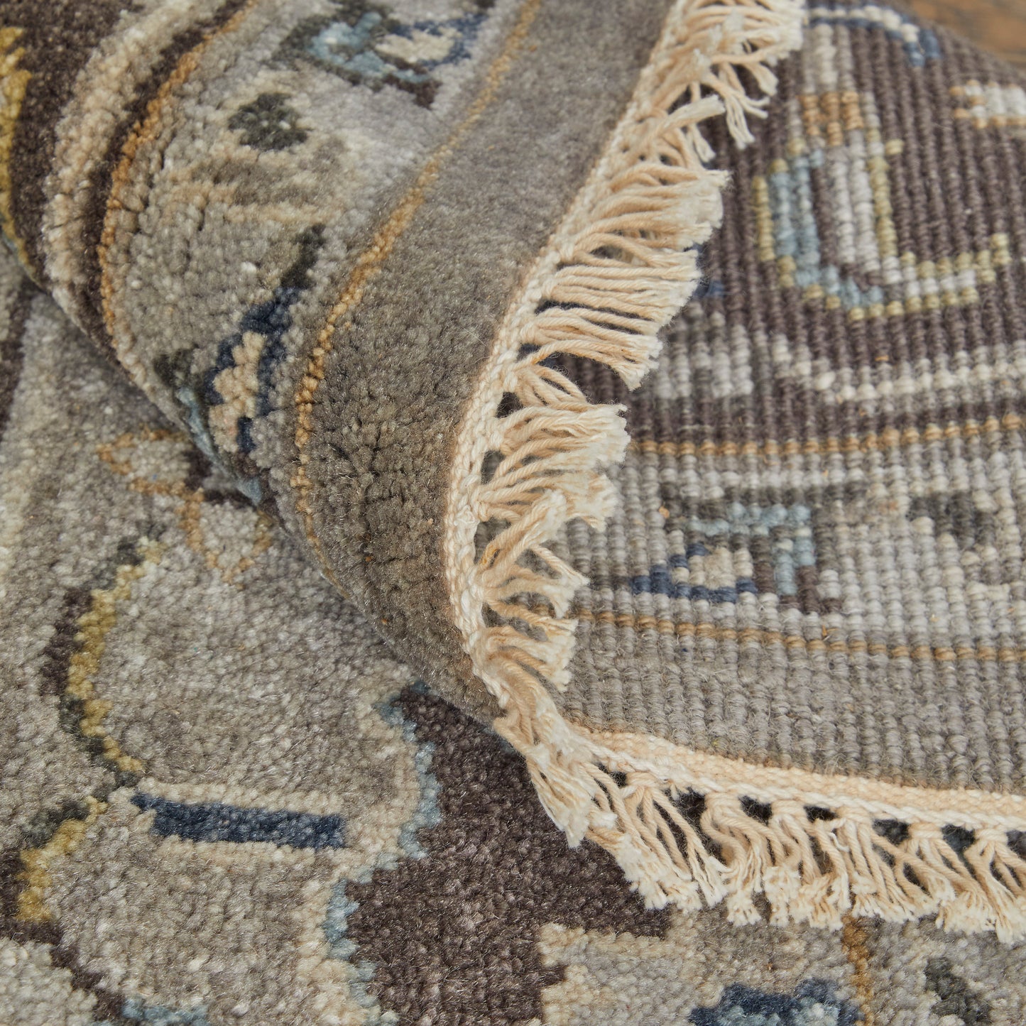 Ustad Traditional/Classic/Vintage Persian/Oriental Gray/Taupe/Blue - Feizy Rug