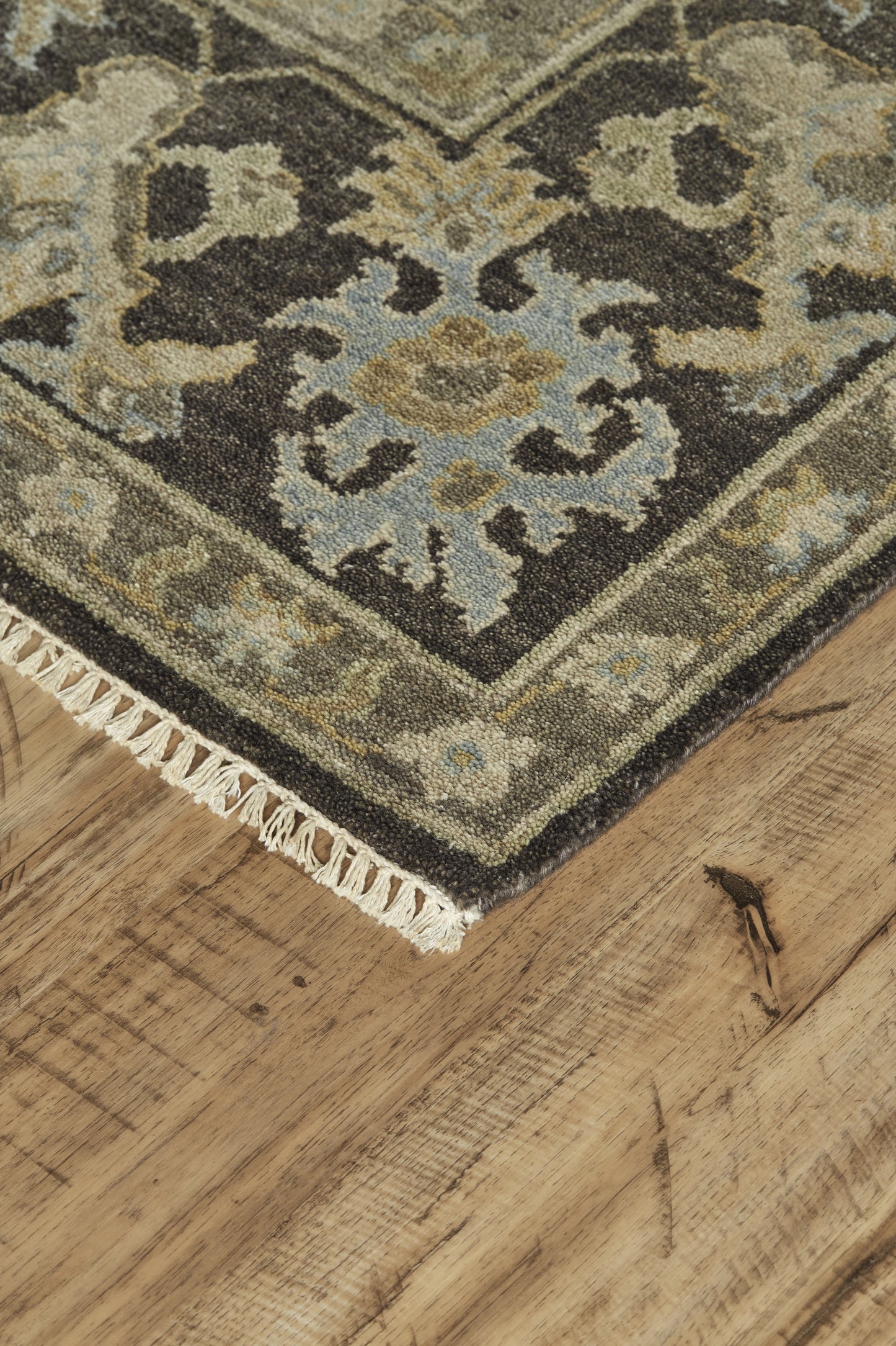 Ustad Traditional/Classic/Vintage Floral & Botanical/Paisley Gray/Taupe/Black - Feizy Rug