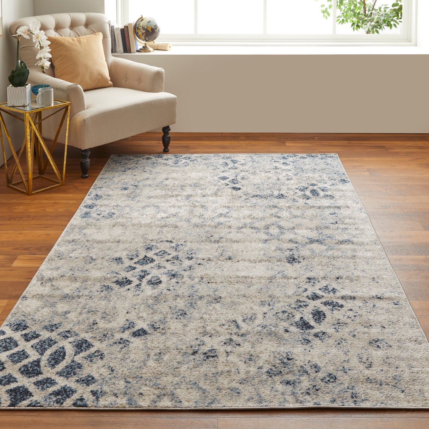 Camellia Transitional/Casual Abstract/Trellis & Lattice/Distressed Ivory/Blue - Feizy Rug