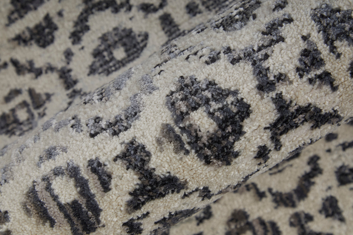 Kano Transitional/Bohemian & Eclectic/Casual Distressed/Bordered/Geometric Ivory/Taupe/Gray - Feizy Rug