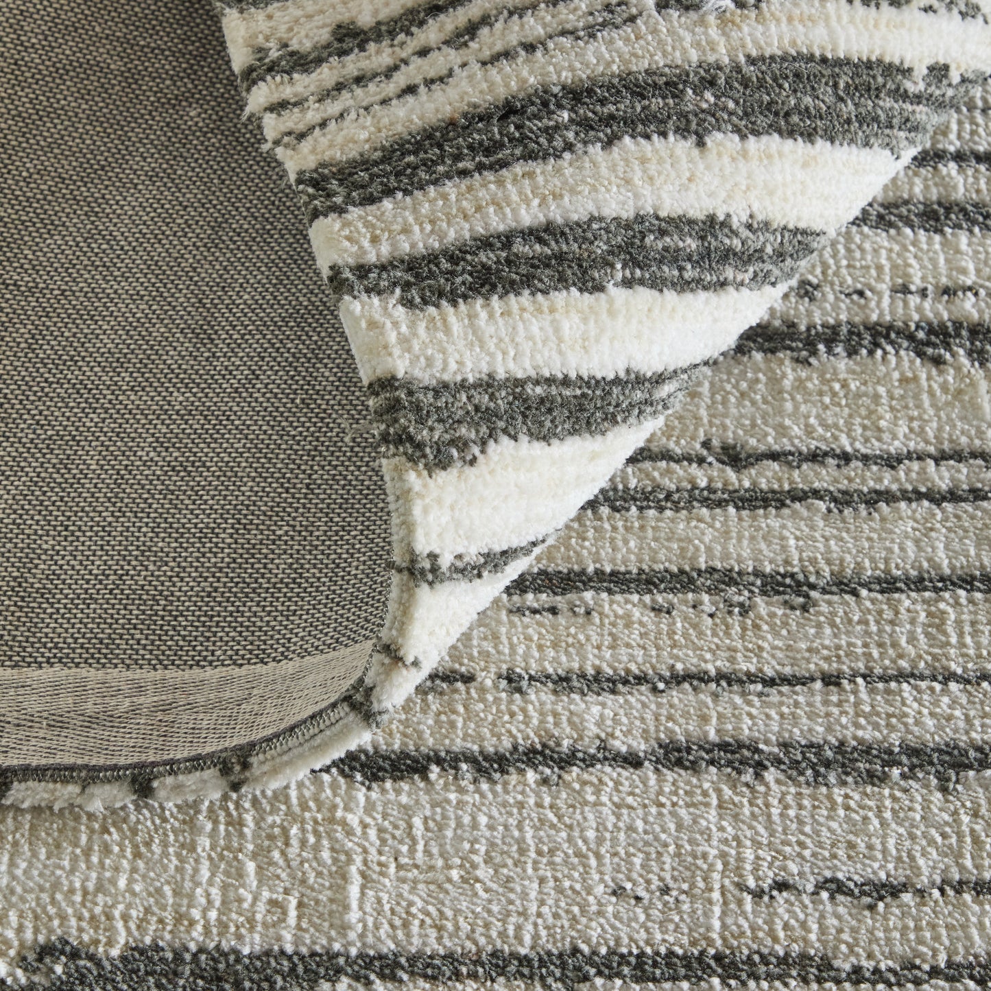 Colton Modern/Industrial Abstract/Stripes/Distressed Black/Ivory - Feizy Rug