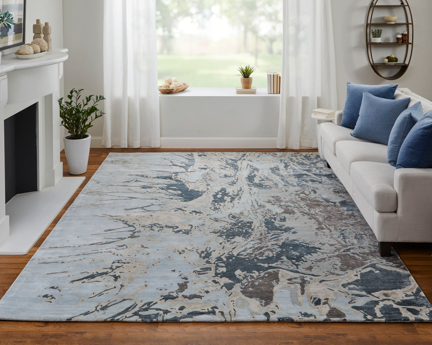 Zarah Modern/Industrial/Bohemian & Eclectic Blue/Taupe/Green Accent Rug