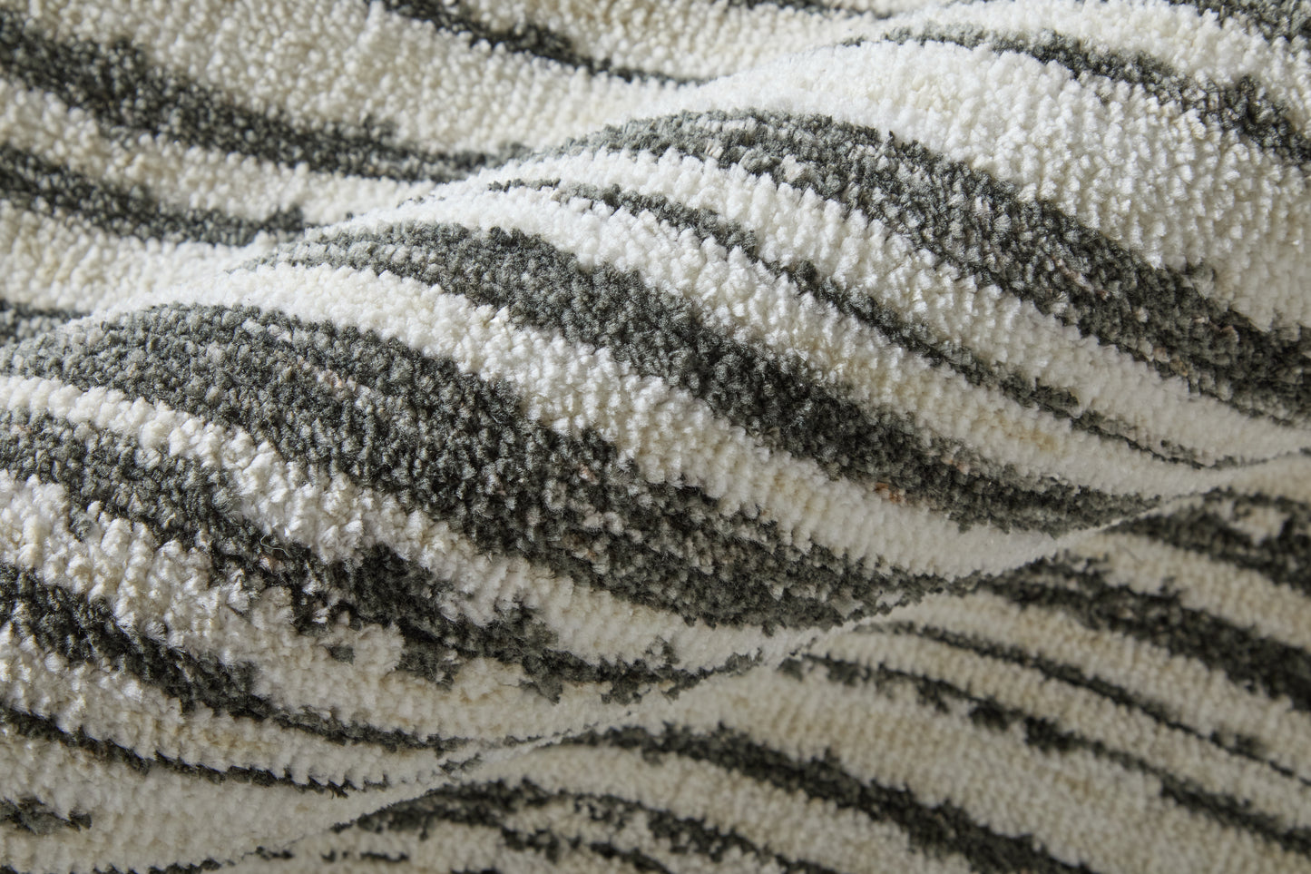 Colton Modern/Industrial Abstract/Stripes/Distressed Black/Ivory - Feizy Rug