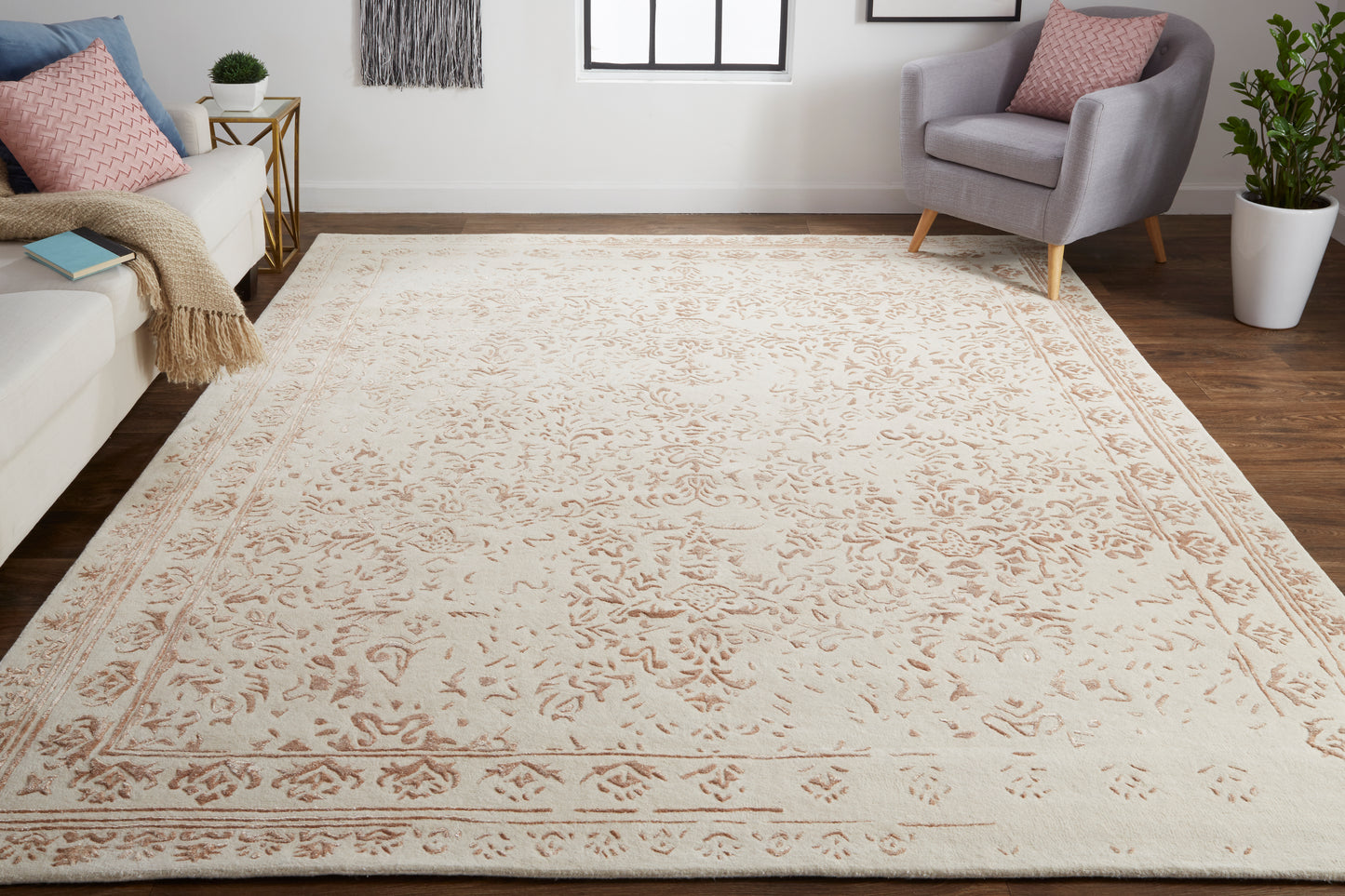 Bella Transitional/Bohemian & Eclectic/Casual Oriental/Bordered/Floral & Botanical Ivory/Tan/Pink - Feizy Rug