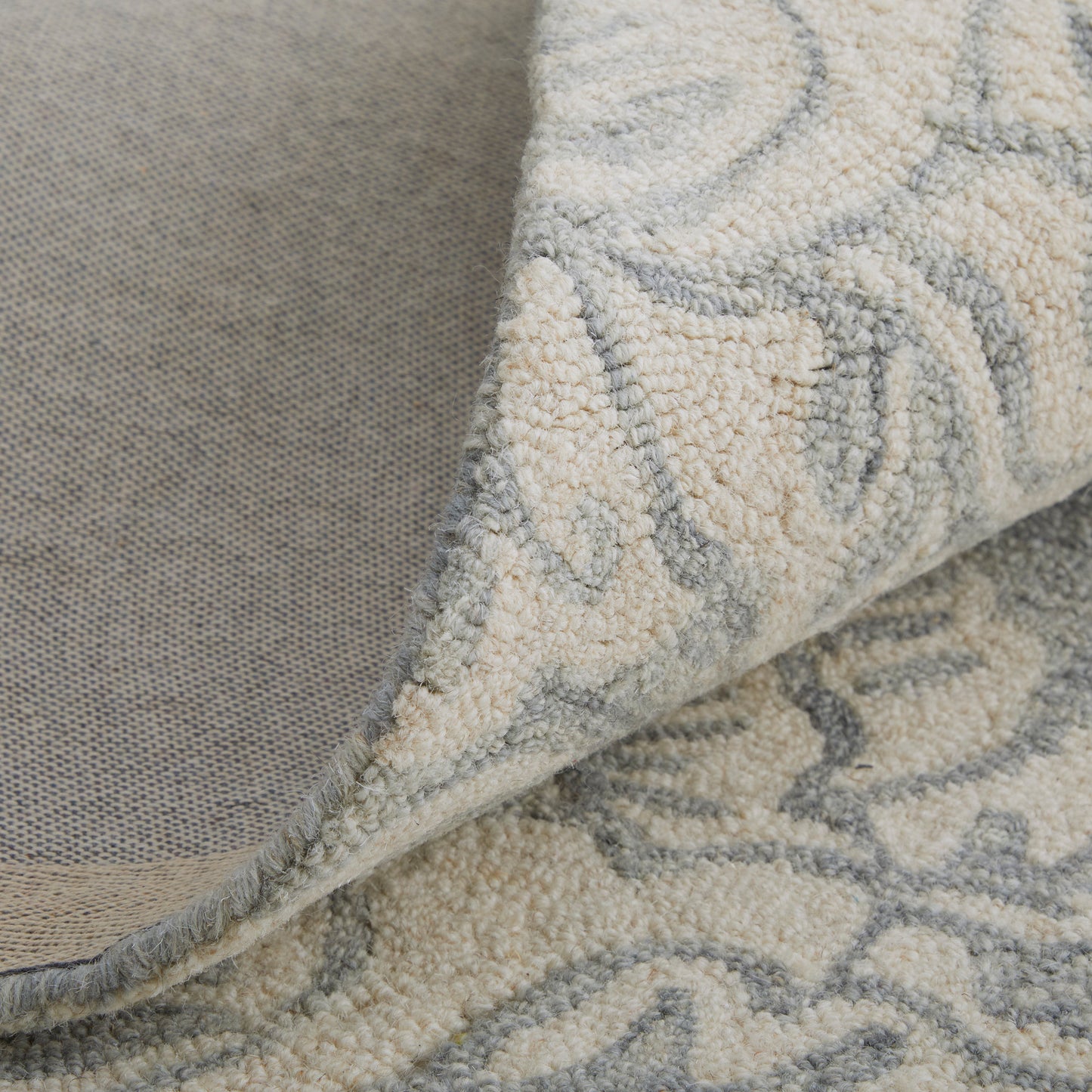 Belfort Transitional/Classic/Bohemian & Eclectic Blue/Ivory Accent Rug  Feizy Rugs Small Parcel,Feizy Rugs,Belfort,Blue/Ivory,2' x 3',Accent Rug,Wool,Transitional/Classic/Bohemian & Eclectic,India