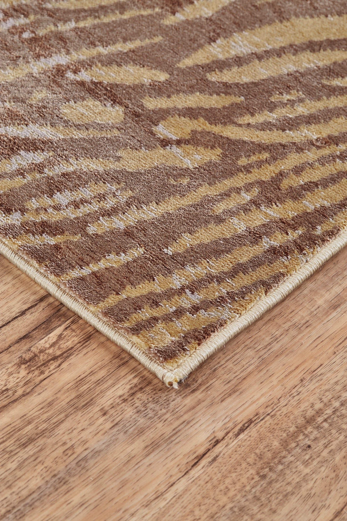 Cannes Transitional/Cabin & Lodge Animal Print/Gradient & Ombre Brown/Tan - Feizy Rug